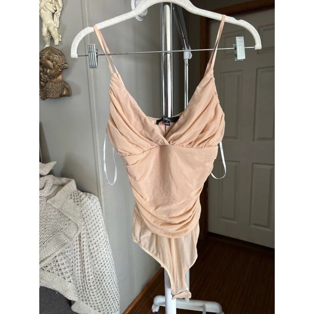 Lulu’s mesh ruched bodysuit size small